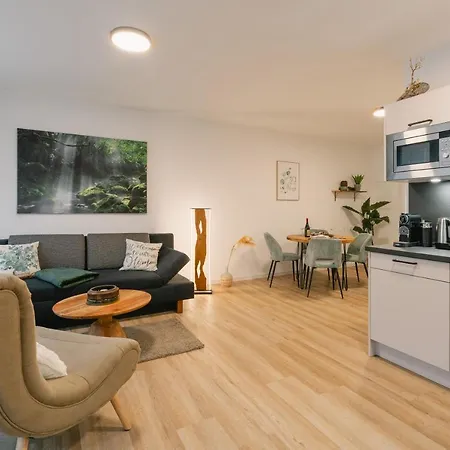 Modernes 2-zimmer Themen-apartment Im Zentrum 아파트 *