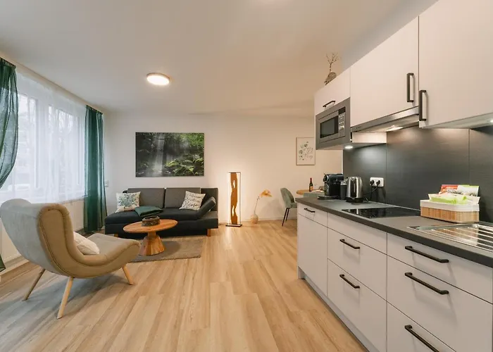 Modernes 2-zimmer Themen-apartment Im Zentrum